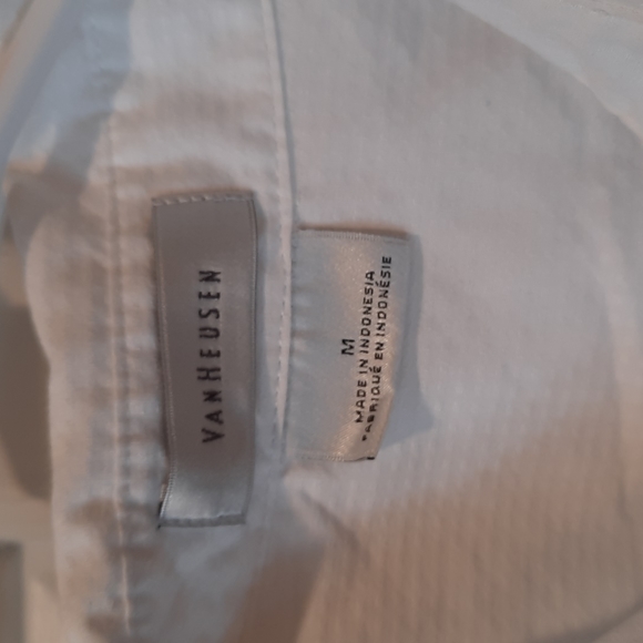 Van Heusen Womans White Button Down Shirt size M - Picture 4 of 6